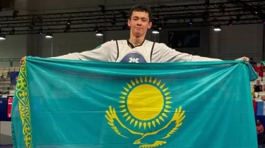 Қазақстандық таэквондошы түрікті ойсырата жеңіп, "алтын" иеленді (ВИДЕО)