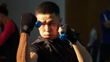 "Маған ақша емес, нәтиже маңызды": Сәкен Бибосынов кәсіби бокстағы алғашқы жеңісі туралы пікір білдірді