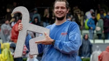 Александр Бублик 35 күнде үш титул жеңіп алды (ВИДЕО)