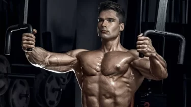 Спортшылар жасырып келген құпия: майдан арылып, рельефті денеге жетудің жолы