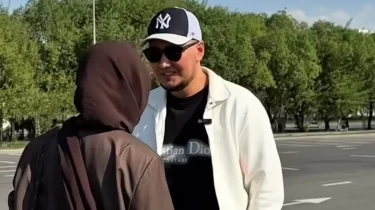 "Тағы бір Жахан дүниеге келеді": Жахан Отарғалиев жүрек жылытқан жаңалығын бөлісті (ВИДЕО)