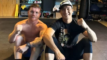 "Канелоның" командасындағы қазақстандық боксшы маңызды шешім қабылдады