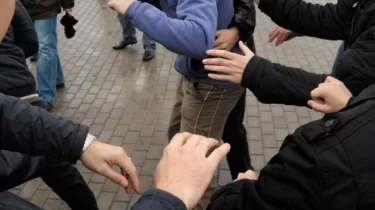 Маңғыстаудағы үйлену тойы жаппай төбелеспен аяқталды (ВИДЕО)