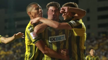 Бүгін "Қайрат" пен "Астананың" плей-оффтағы қарсыластары анықталады