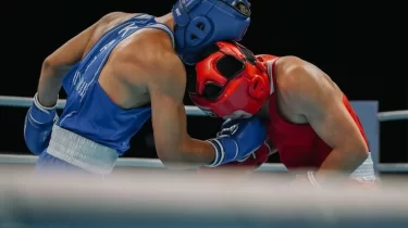 Нұрсұлтан Қыстаубай нокдаунмен Азия чемпионатының финалына жолдама алды  (ВИДЕО)