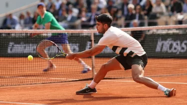 Forbes ең бай теннисшіні атады