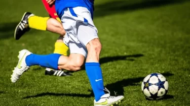 Жер сілкінісіне қарамастан футбол матчы жалғасты (ВИДЕО)