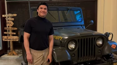 Данияр Елеусінов жасырын махаббатын көрсетті