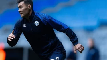 Нұрлан имам Қазақстан құрамасына батасын берді (ВИДЕО)