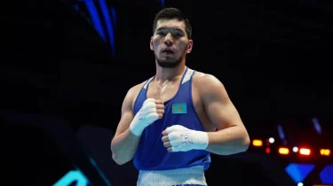 Нұрбек пен Махмұд шығады: Бүгін Қазақстанның 5 боксшысы ӘЧ-да бақ сынайды