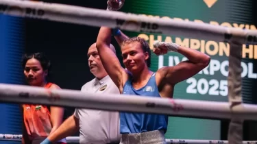 Наталья Богданова әлем чемпионын нокдаунға жіберді (ВИДЕО)