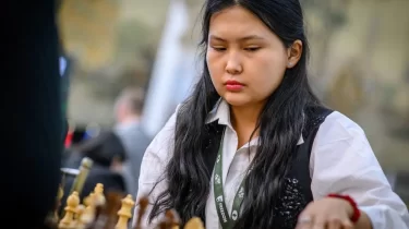 Бибісара Асаубаева ресейлік гроссмейстерлерден озды