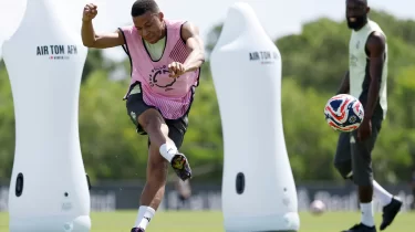 Мбаппе «Реалдың» жаттығуына екі минутқа кешігіп келді