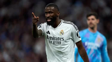 Сауд Арабиясының үш клубы "Реал" қорғаушысына көз тікті