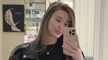 Сәбина Алтынбекова махаббатын көрсетті