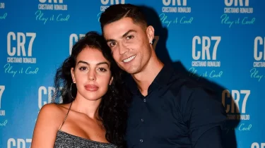 Джорджина Родригес пен Роналду сәби күтіп жүр