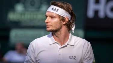 Александр Бублик Қытайдағы турнирде камбэк жасады