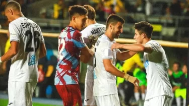 Сәтпаев шоу жасады: «Қайрат» қайтадан көш бастады