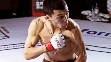 Тағы бір қазақ жауынгері UFC-мен келісімшартқа отырды