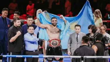 Қазақстандық гүрзі жұдырықтының жекпе-жегі жылдам нокаутпен аяқталды