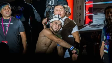 Қырғызстандық файтер қарсыласын 33-секундта нокаутқа түсірді (ВИДЕО)