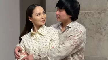 «Махаббатым-ай»: Қайрат Нұртас жұбайымен романтикалық фото жариялады