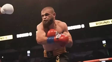 Руслан Мәдиев WBA белбеуін қорғап қалды