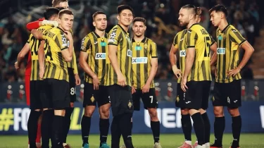 "Қайрат" ірі есеппен жеңіске жетіп, ҚПЛ көсбасшысына айналды