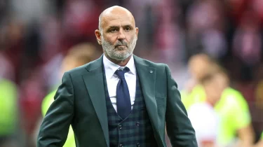 Өзбек журналисі Қазақстанның жаңа бапкерін күлкіге айналдырды