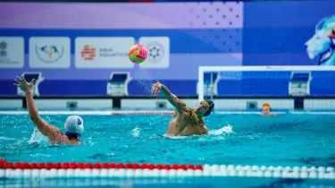 Қазақстандық ватерполшылар Өзбекстанды тас-талқан етті