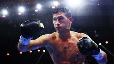 Дмитрий Бивол ауыр операциядан кейін алғаш рет үн қатты