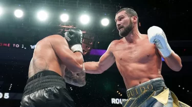 WBC титулы үшін айқас нокаутпен аяқталды