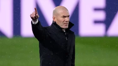 Зинедин Зидан Мбаппенің бапкері болуы мүмкін