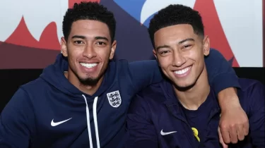 «Юнайтед» пен «Пэлас» Беллингемге көз тікті