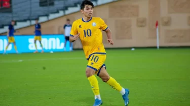 "Галатасарай" жанкүйерлері Ғалымжан Кенжебекті қалайды