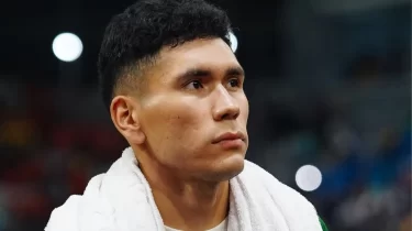 «Аңыз», «Машина», «Батыр»: Қазнет Темірлан Анарбековті туған күнімен құттықтады