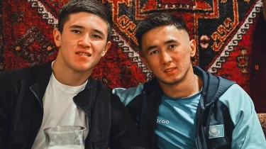 Ағайынды Сабырхандар Қайрат Нұртаспен бірге сахнада жарқ етті (ВИДЕО)