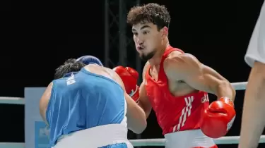 Әлем және Азия чемпионы қарсыласына мүмкіндік бермеді (ВИДЕО)