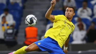 Криштиану Роналду клубтық деңгейде 800-ден астам гол салды