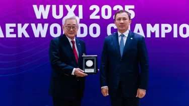 Геннадий Головкин World Taekwondo федерациясының басшысымен кездесті
