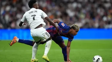 Винисиус Жуниор мен Ламин Ямал матч соңында төбелесіп қала жаздады