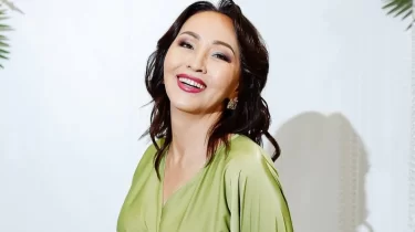 «Саған әже болу жарасады!» — Айгүл Иманбаеваның батыл образы уятмендердің ашуын туғызды