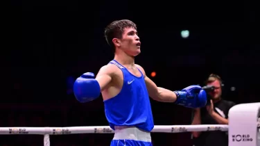 Төрехан Сабырхан мектепте нешінші атаман болды?