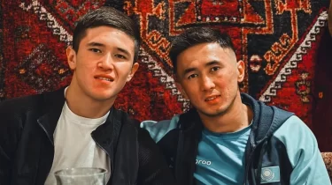 Ағайынды Сабырхандар баспана сыйлады (ВИДЕО)