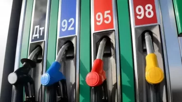 Астана мен Алматы бензині ең арзан әлемдегі 10 қаланың ішіне кірді