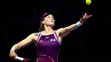Эр-Риядтағы триумф! Елена Рыбакина – маусым чемпионы