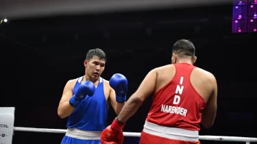 Әлем кубогы: Қазақстандық боксшылар финал үшін жекпе-жектерде жеңілді