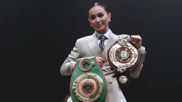 Қазақстанның ең сұлу боксшысы әлем жұлдыздарын жекпе-жекке шақырды