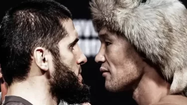 Жалғас Жұмағұлов Шавкат Рахмоновқа ескерту жасады