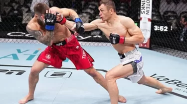 Бекзат Алмахан қатысқан UFC жекпе-жегі нокдаунмен аяқталды